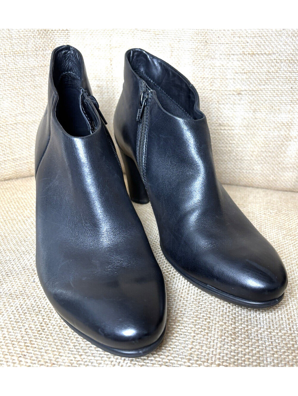 ECCO Black Leather Ankle Boots Booties Heels Shoes 40 US 9-9.5